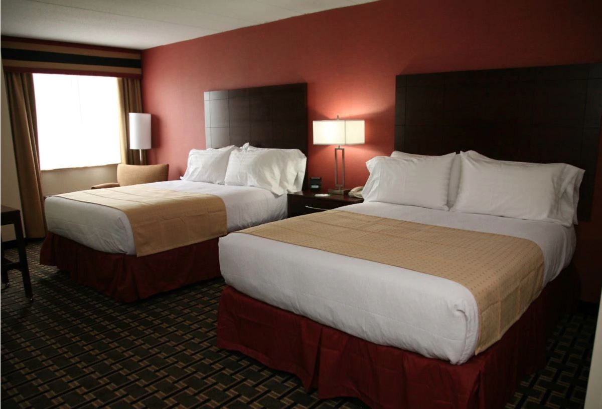 Holiday Inn New London By Ihg Bagian luar foto